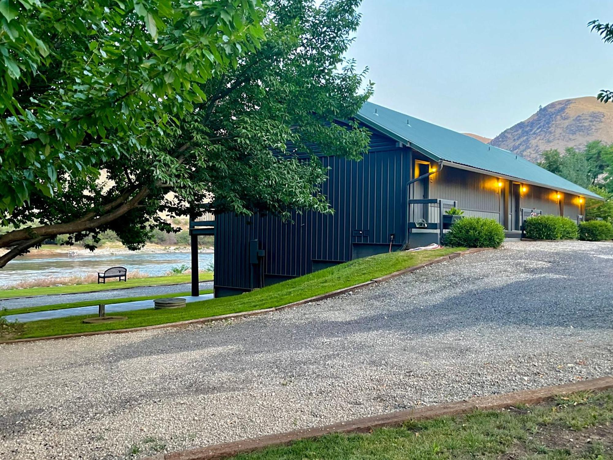 Steelhead Lodge Lucile 외부 사진